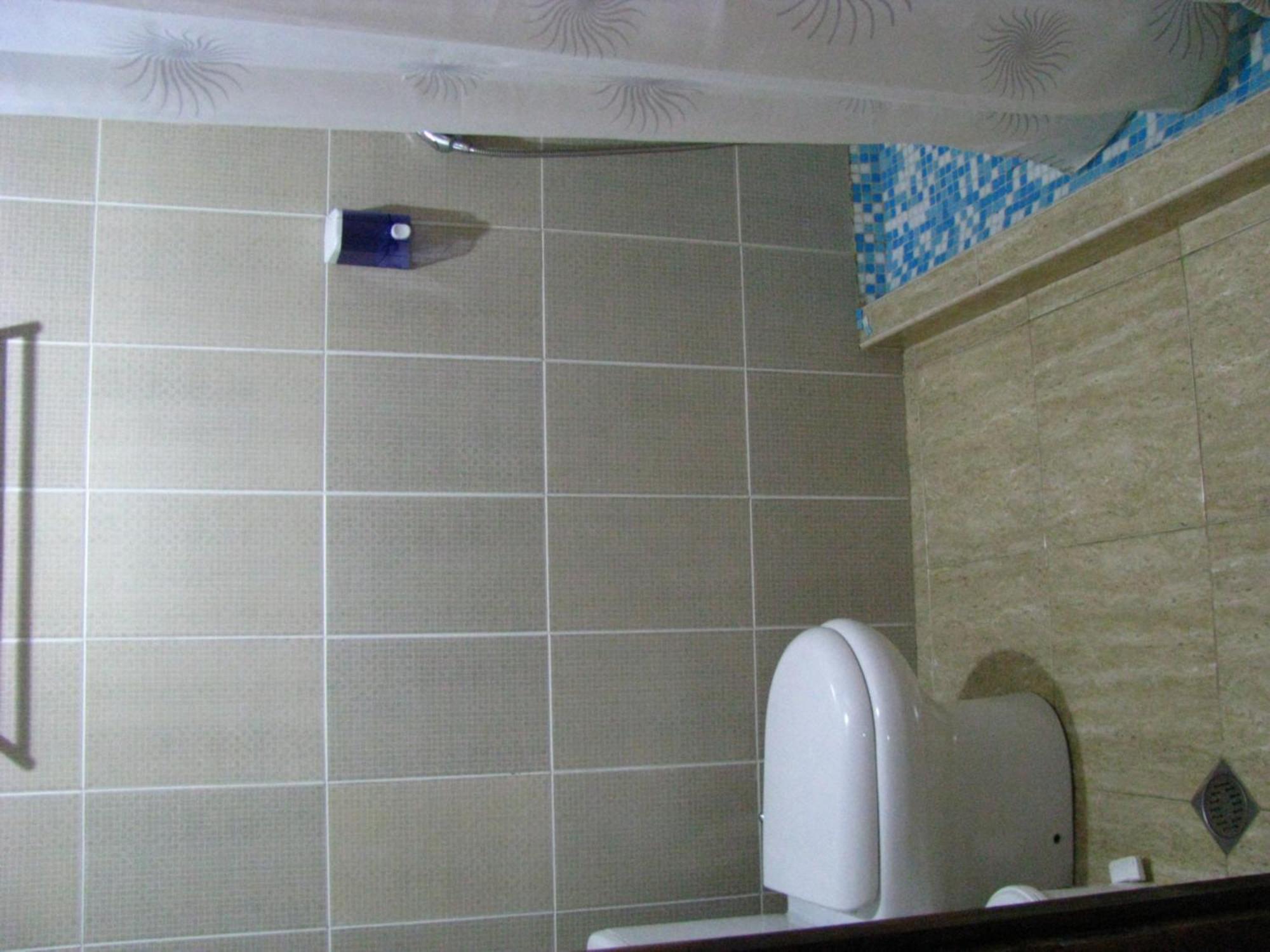 אומלו Guest House Shina חדר תמונה